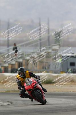media/Mar-02-2025-Race Pace (Sun) [[8bec80ae00]]/12-Vested (Turn 2) 1111am/